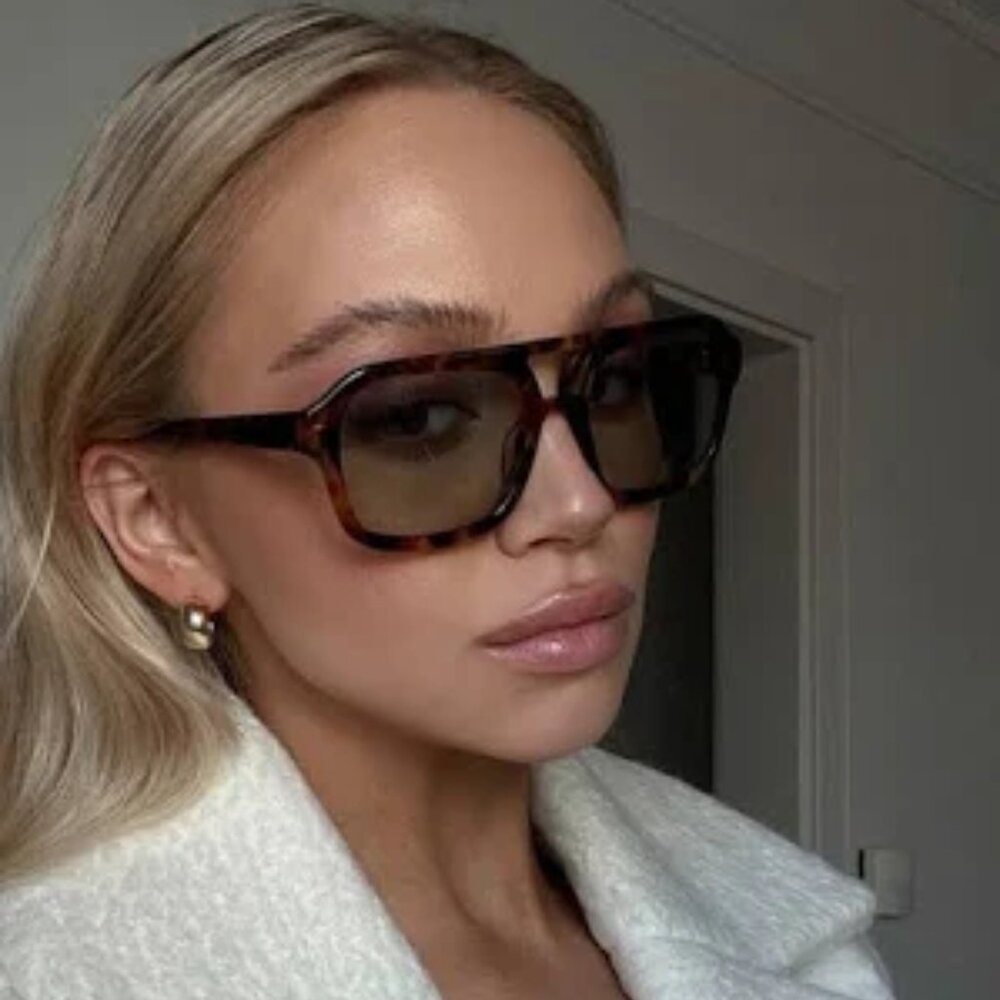 NWT Soera “Zahra” Sunglasses